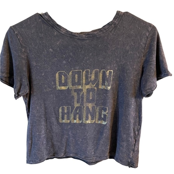 American Eagle crop short sleeve graphic t-shirt size small factory worn look - Picture 1 of 8